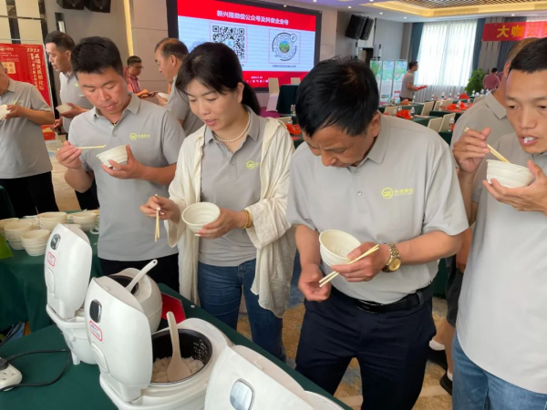 湖南興隆種業有限公司,長沙稻谷種植與銷售,長沙農作物品種的選育,長沙農業病蟲害防治服務 湖南興隆種業有限公司,長沙稻谷種植與銷售,長沙農作物品種的選育,長沙農業病蟲害防治服務